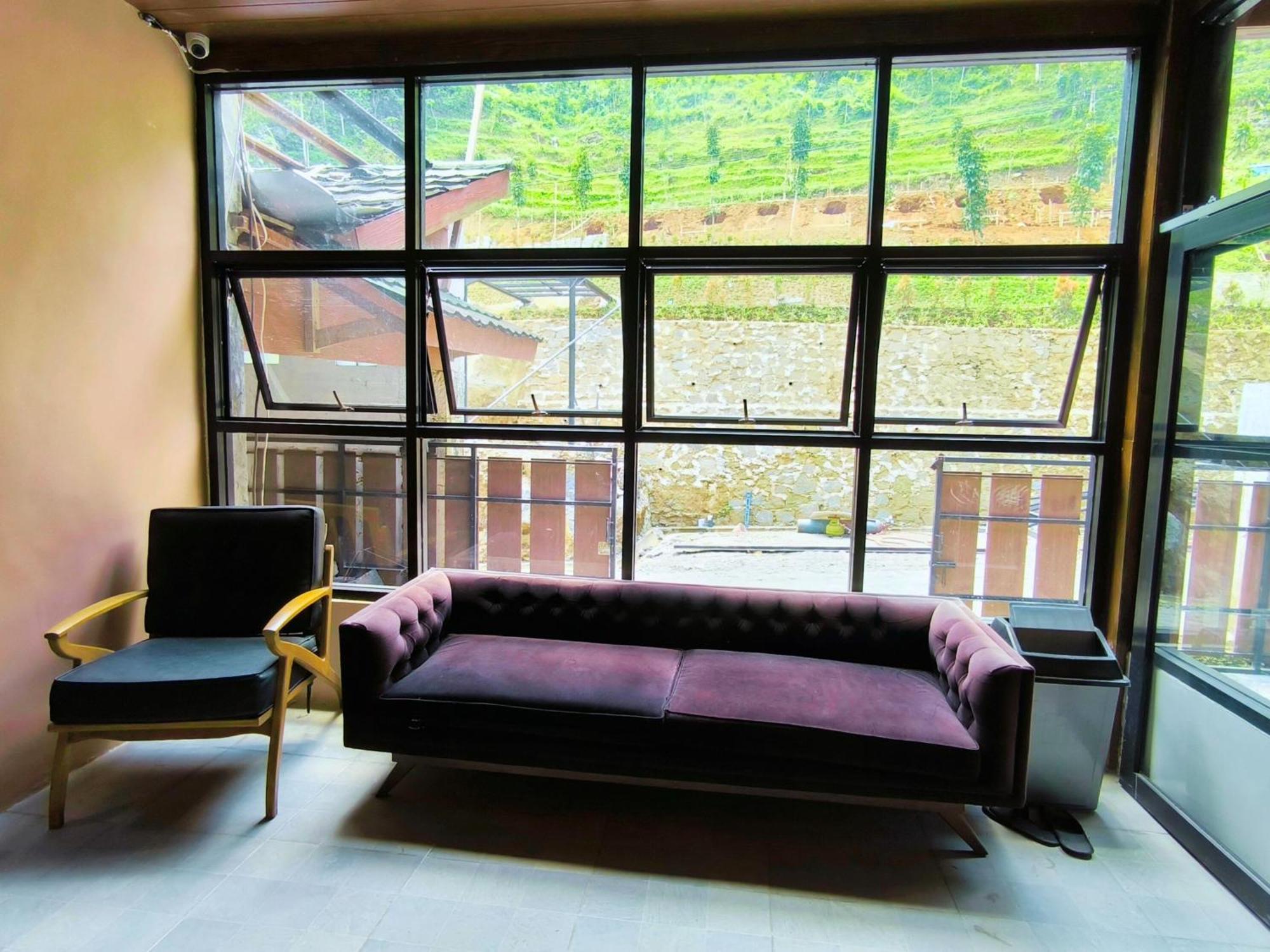 Bayan Village Baturraden Esterno foto